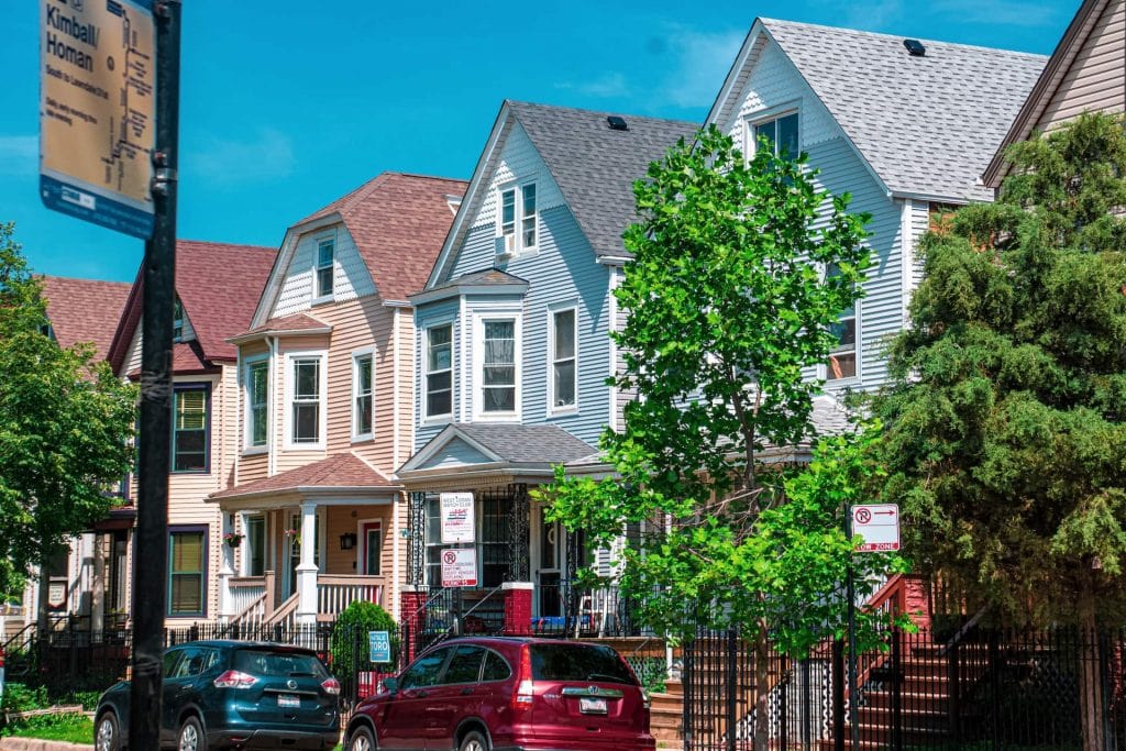 best chicago neighborhoods for families on a budget